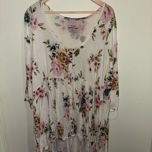 Torrid Floral V-Neck Tunic in Pink and Cream